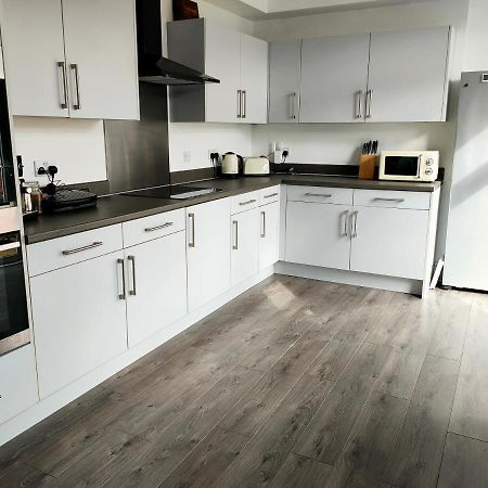 Wentworth Road Accomodation Ντόνκαστερ Εξωτερικό φωτογραφία